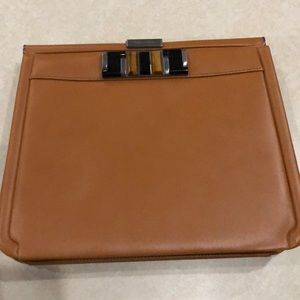 Never used    Used to work for them